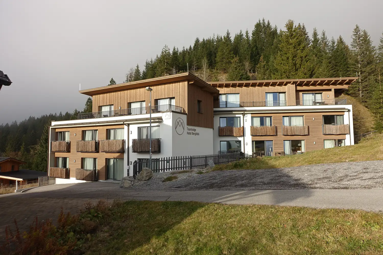 Neubau Personalhaus Hotel Bergblick, Grän